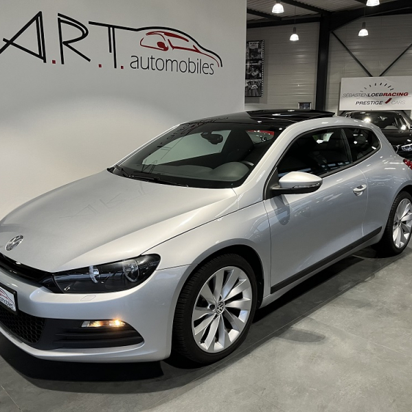 VOLKSWAGEN SCIROCCO 2,0 TSI 210 DSG