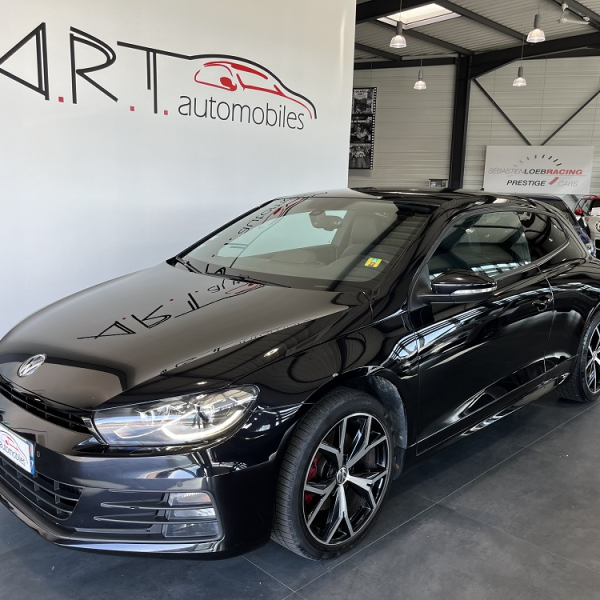 VOLKSWAGEN SCIROCCO 2,0 TSI 220 GTS DSG