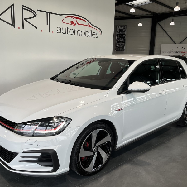 VOLKSWAGEN GOLF VII 2.0 TSI 245 GTI PERFORMANCE DSG 5P