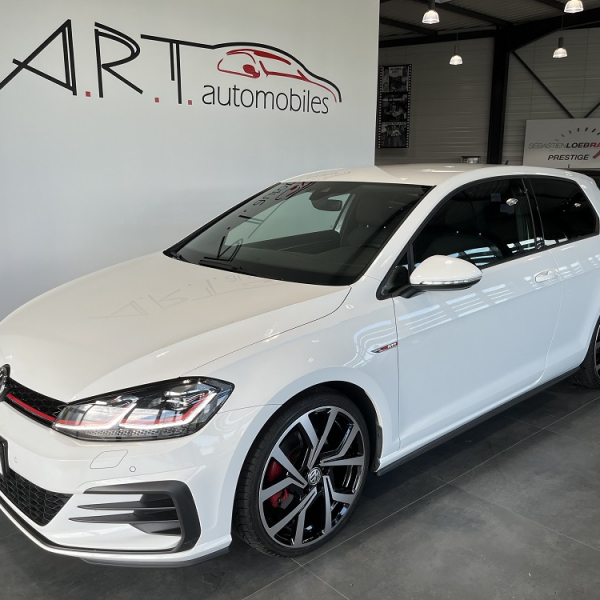 VOLKSWAGEN GOLF VII 2,0 TSI 230 GTI DSG 3P