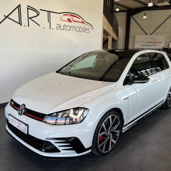 VOLKSWAGEN GOLF VII 2,0 TSI 265 GTI CLUBSPORT DSG 5P VOLKSWAGEN GOLF VII 2,0 TSI 265 GTI CLUBSPORT DSG 5P