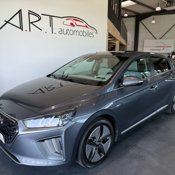 HYUNDAI IONIQ HYBRID 141 EXECUTIVE HYUNDAI IONIQ HYBRID 141 EXECUTIVE