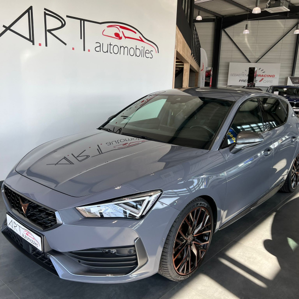 CUPRA LEON 2,0 TSI 300 VZ DSG7