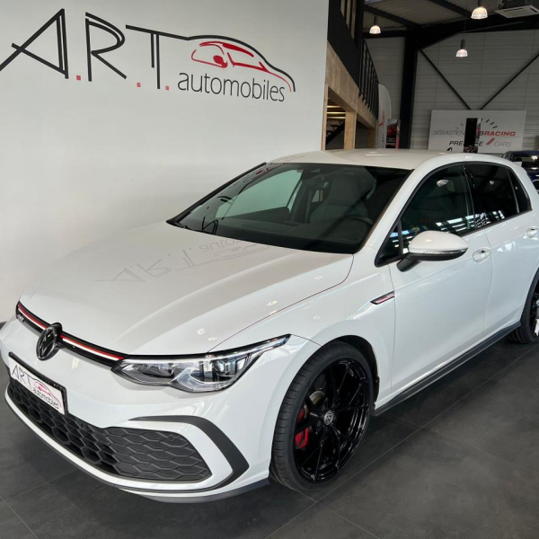 VOLKSWAGEN GOLF VIII 2,0 TSI 245 GTI DSG 5P