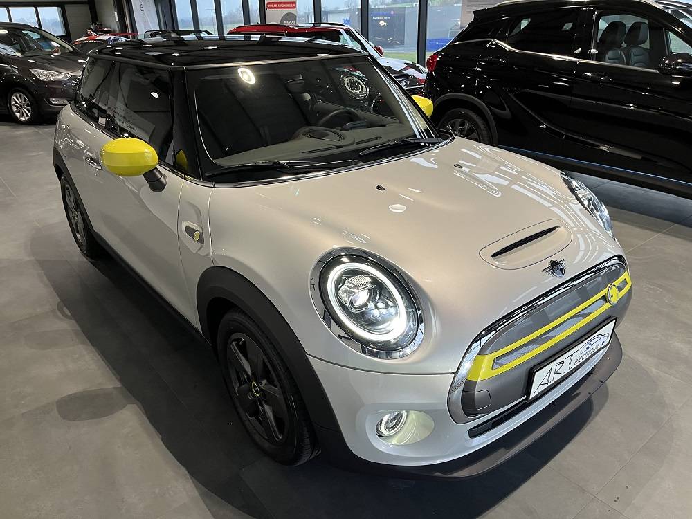 MINI ELECTRIC F56 COOPER SE 184 BVA 3P | A.R.T automobiles