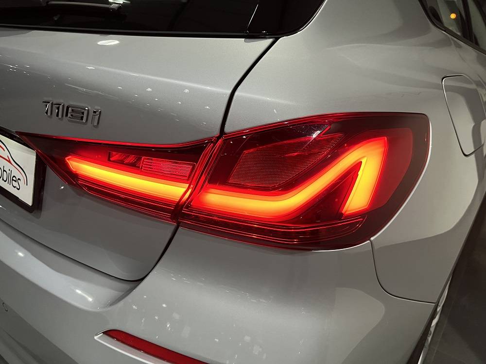 BMW SERIE 1 F40 118IA 140 DKG7 5P | A.R.T automobiles